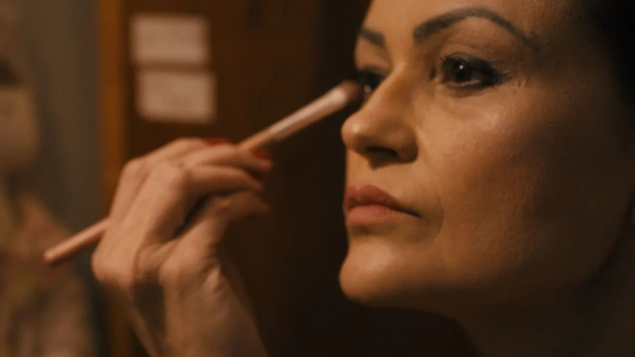 Nua Na Rede: A Verdade sobre Rose Leonel ganha trailer e pôster